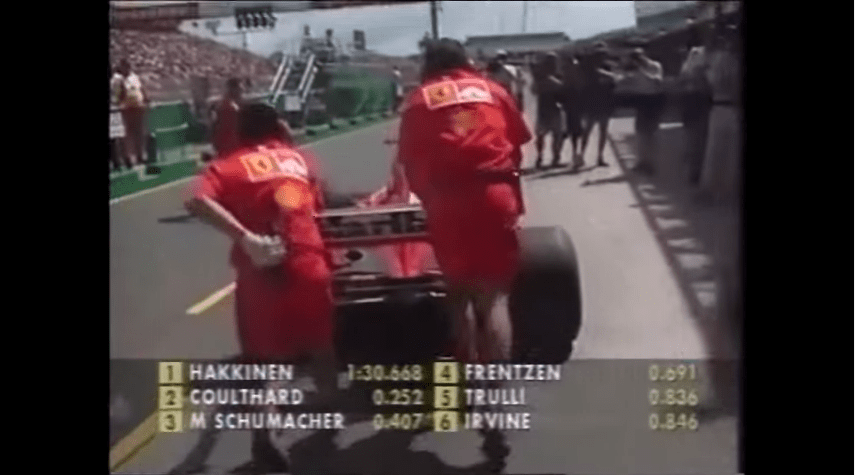 The classic graphics set on display during the 2000 Australian Grand Prix Qualifying session.